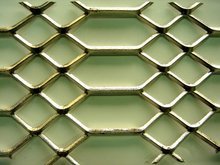 金属装饰网与电焊网 特性、应用及区别解析