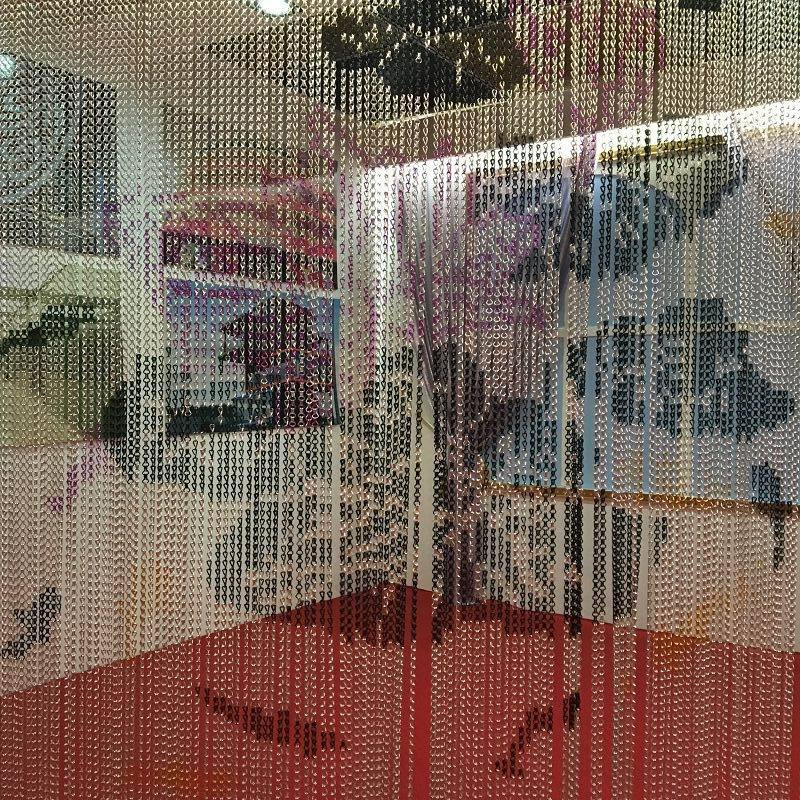 金属装饰网与电焊网 功能、应用与区别